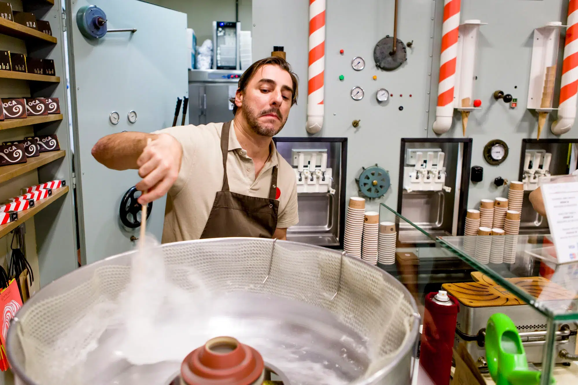 Rocambolesc es una heladería que ofrece sabores de turrón artesanal que nunca has visto en Madrid