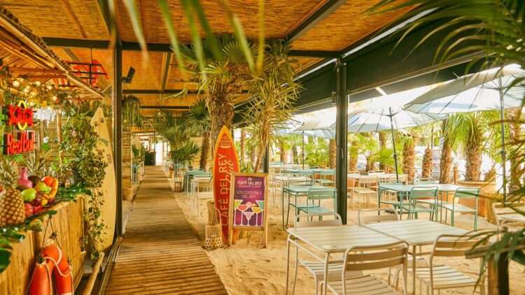 Los mejores restaurantes con playa de Lavapiés, Bares con playa en Madrid,
