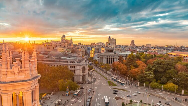 Azotea Cibeles, terrazas Madrid, rooftop Madrid,