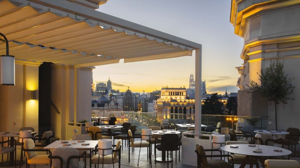 Azotea Cibeles, terrazas Madrid, rooftop Madrid,