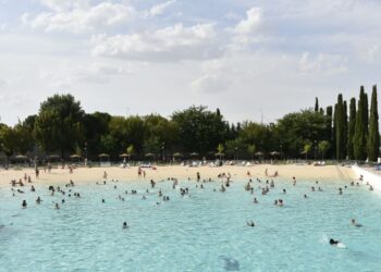 piscina de olas Torrejon de Ardoz, piscina de olas Madrid,