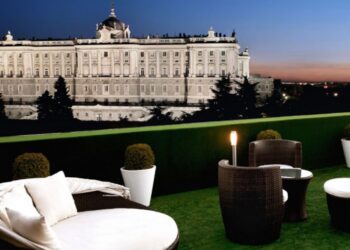 Terraza de Sabatini, Terraza con vistas al Palacio Real,